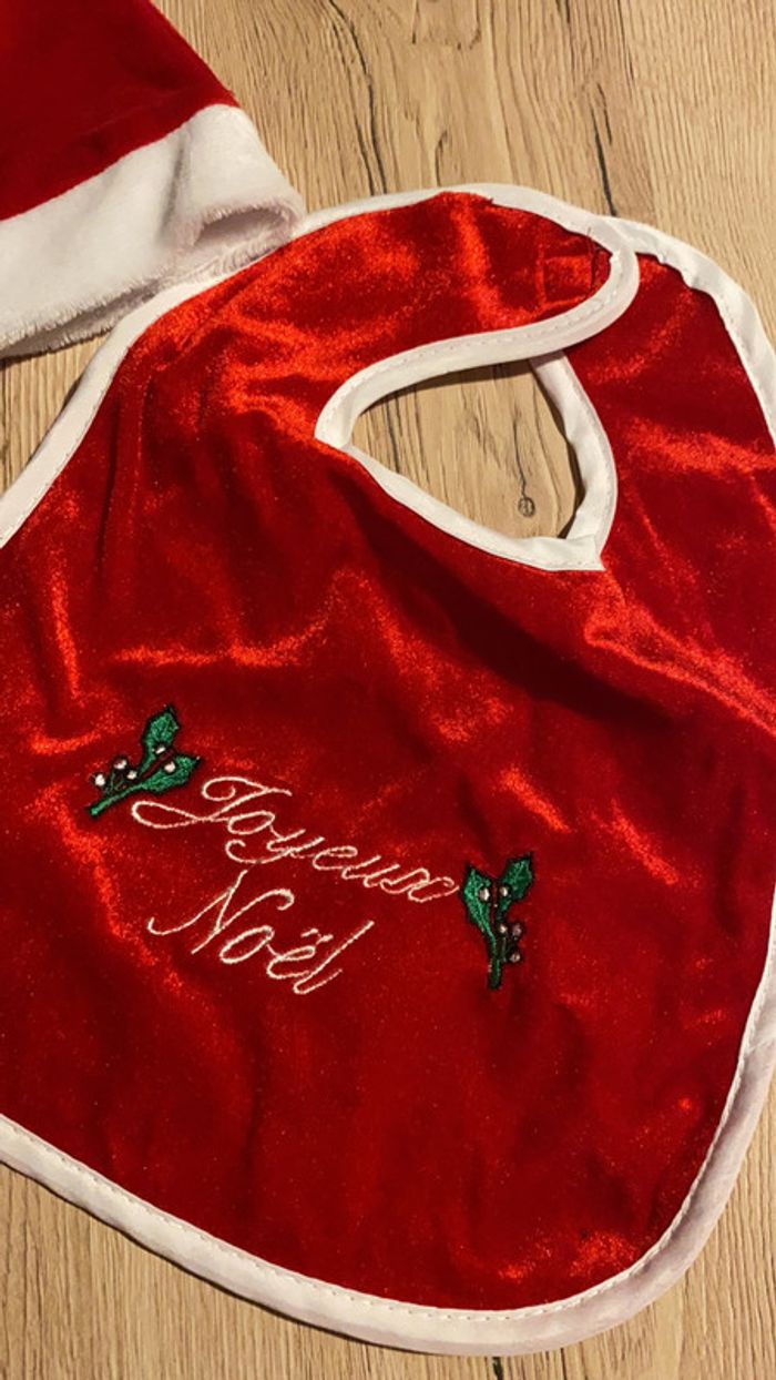 Lot bonnet et bavoir de noël - photo numéro 2