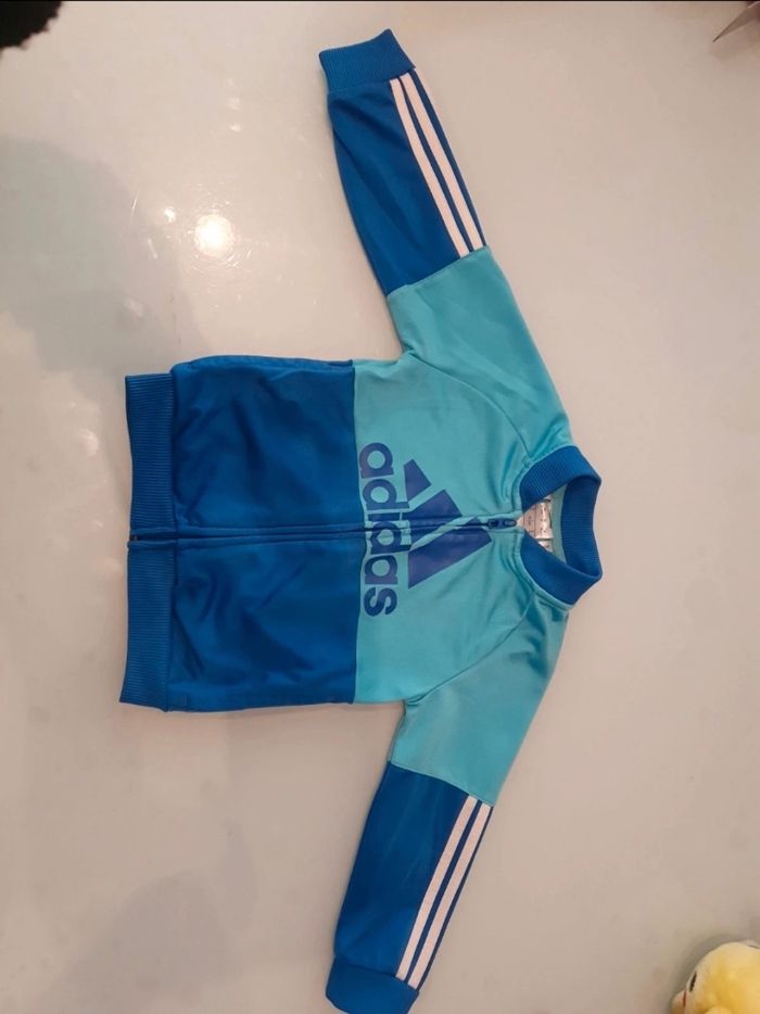 Veste adidas garçon 18/24 mois