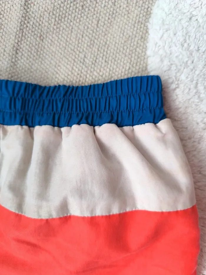 🌊 Short de bain Petit Bateau – Corail, bleu & blanc – Taille 4 ans - photo numéro 4