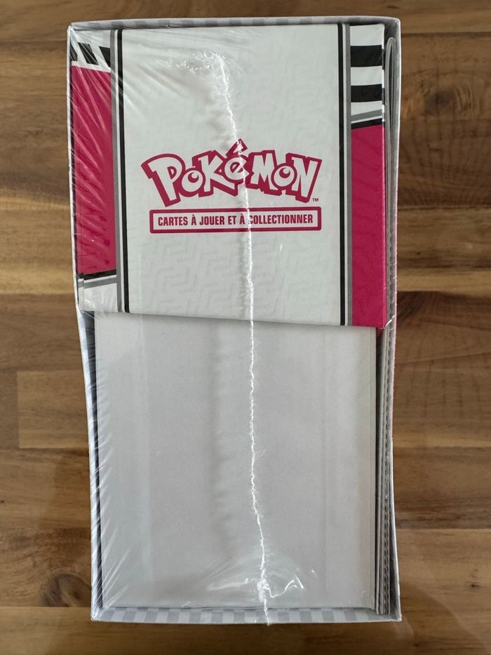 🔹 Coffret Pokémon – Dresseur d’Élite Écarlate & Violet : ETB Flamme Blanche 10.5 🔹 - photo numéro 4