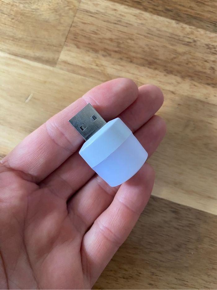 Petite veilleuse sur USB - photo numéro 2