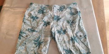 Bermuda homme fleuri