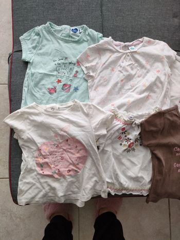 Lot tee-shirts 18 mois