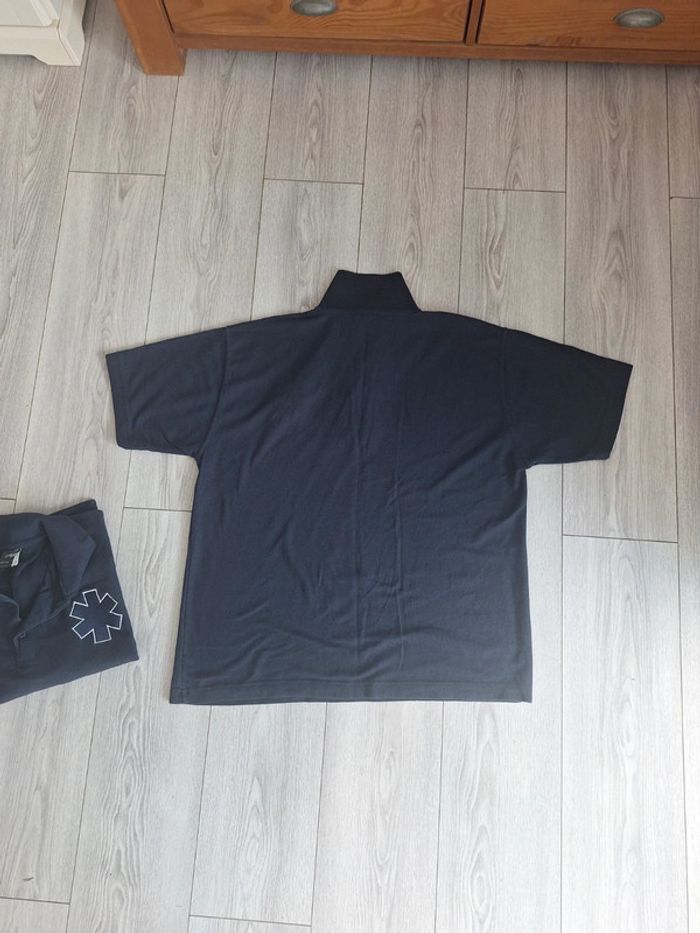 2 polos bleu marine ambulancier taille 2 XL - photo numéro 6