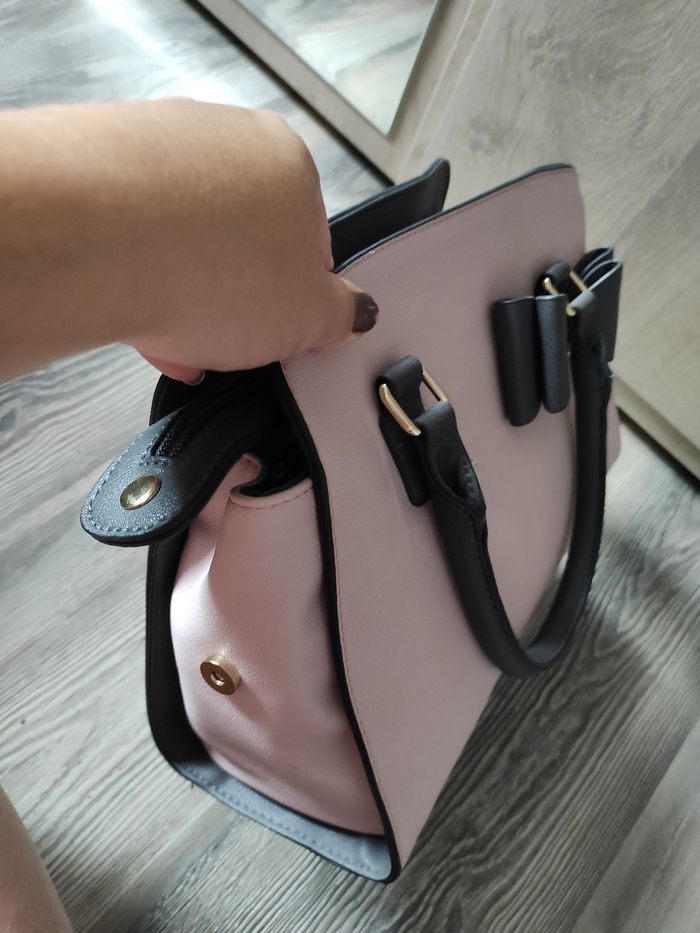 Ensemble sac à main et portefeuille neufs rose et gris foncé - photo numéro 3