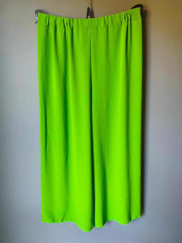 Pantalon élégant Vert Pomme / Vert clair coupe droite fluide Taille 36 au 44 - photo numéro 2