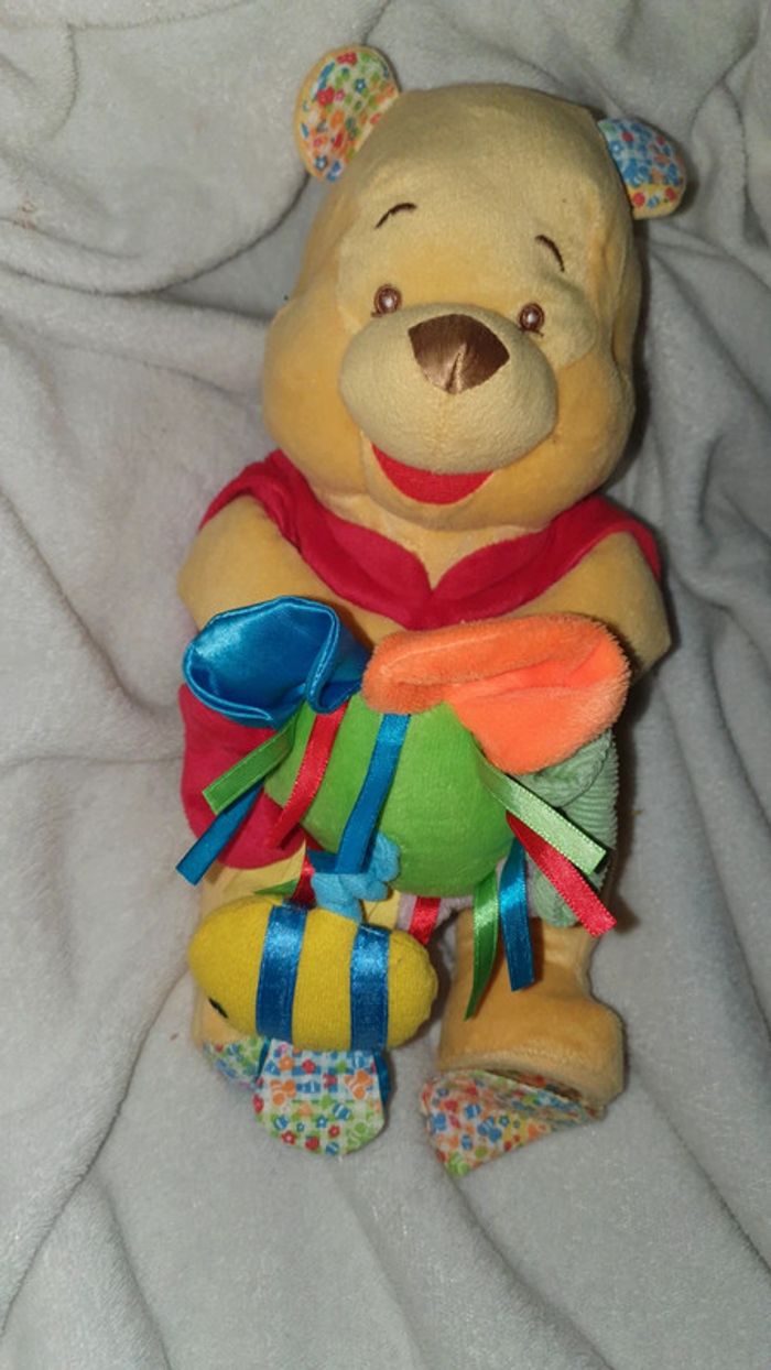 Jouet peluche winnie