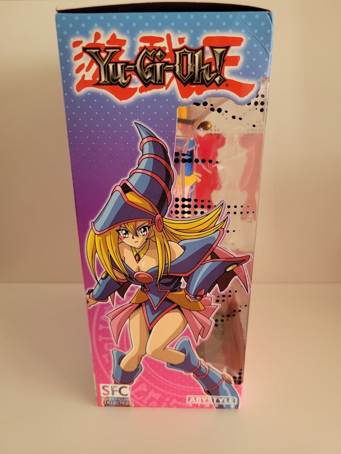 Figurine yu gi oh Magicienne des ténèbres - photo numéro 2