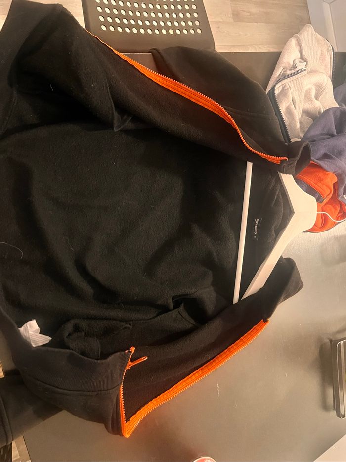 Veste - photo numéro 3