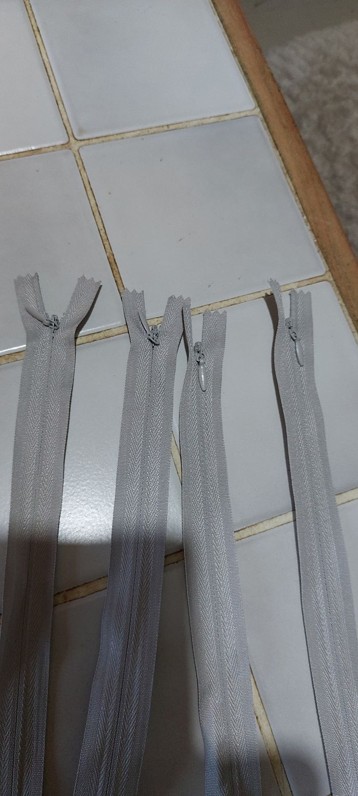 Fermeture éclair grise - photo numéro 5