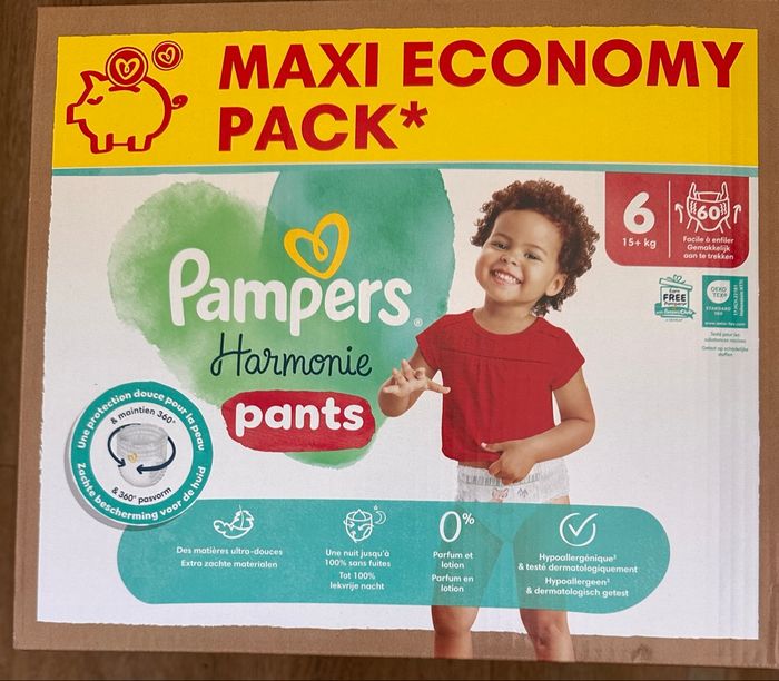 Couches culottes pants Pampers Harmonie taille 6 NEUF