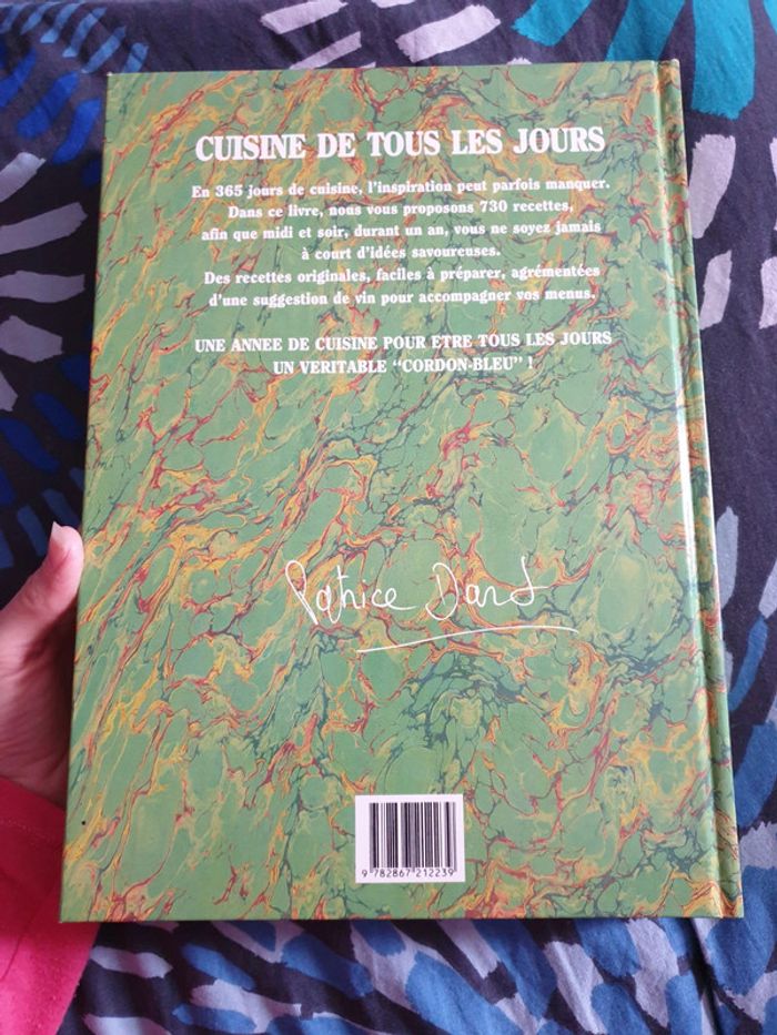 Magnifique gd livre cuisine tbe - photo numéro 2