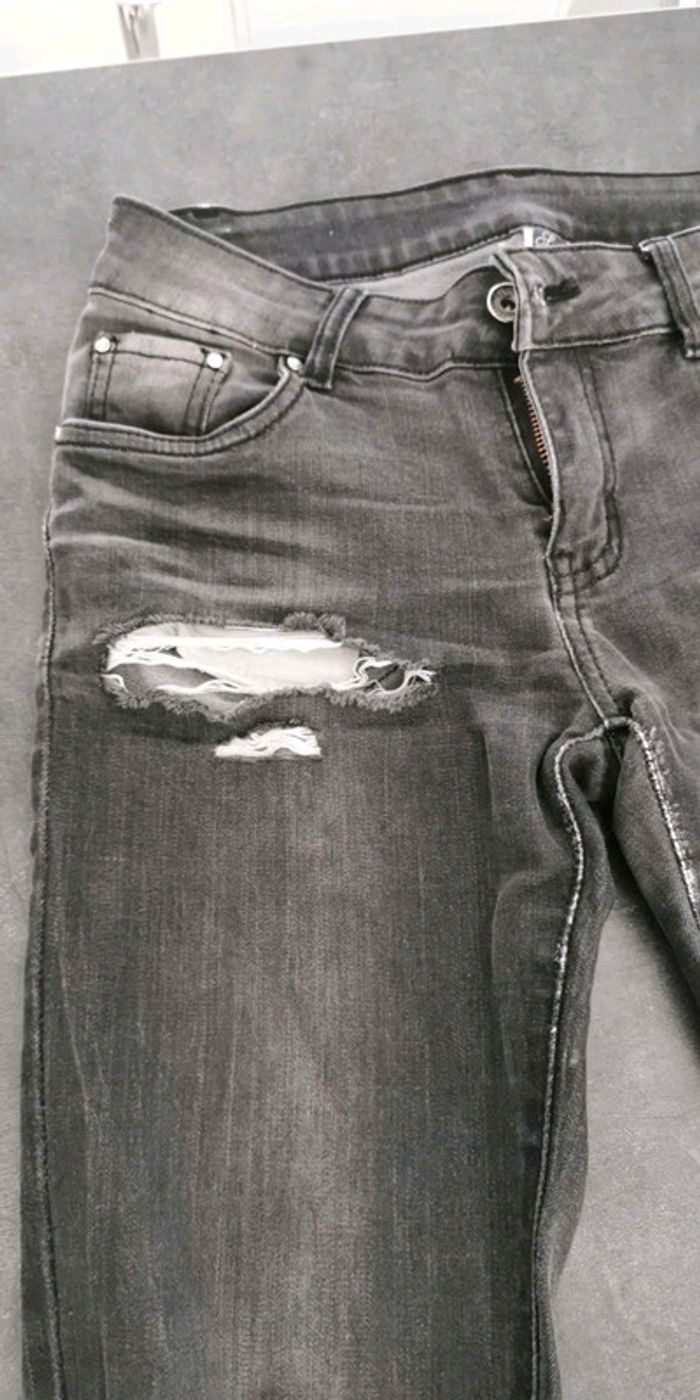 Jeans noir délavé - photo numéro 4