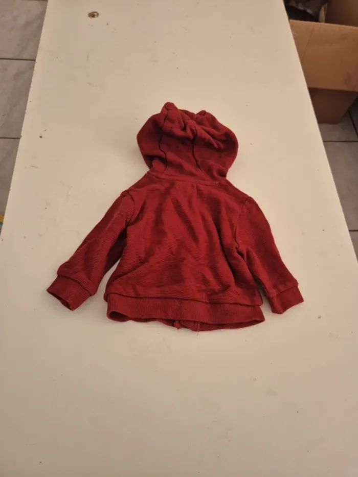 Gilet à capuche 3 mois - photo numéro 2