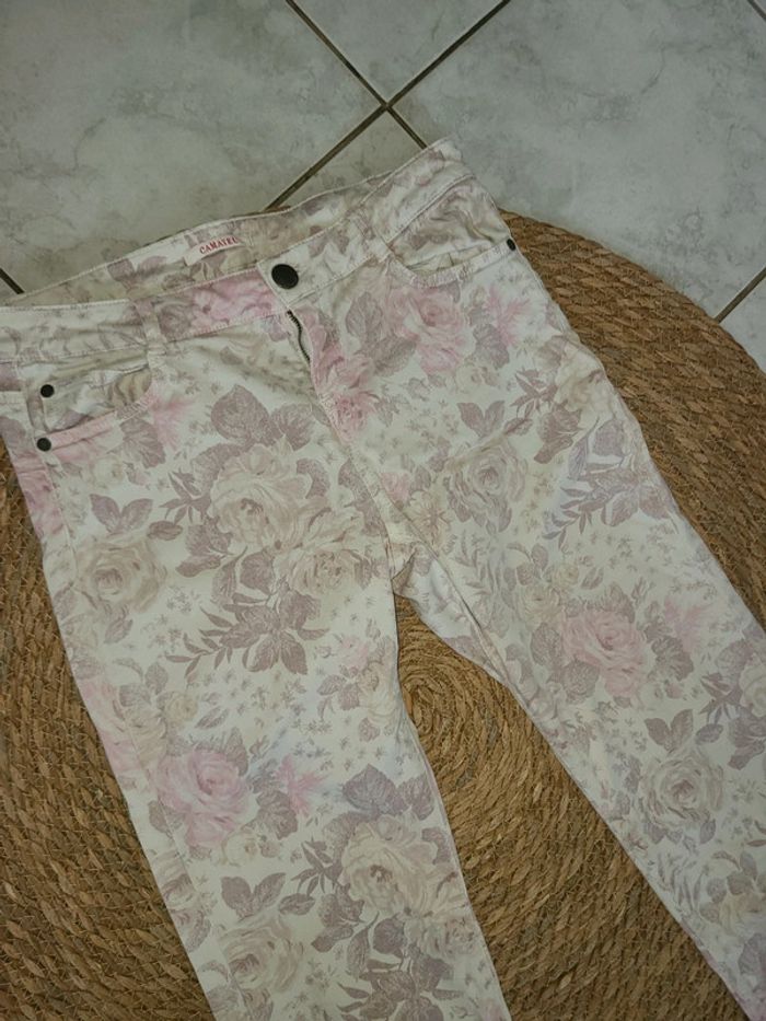 Beau pantalon à fleurs 38 - photo numéro 2