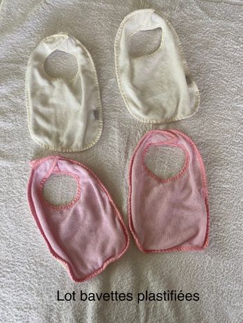 Lot bavettes plastifiées