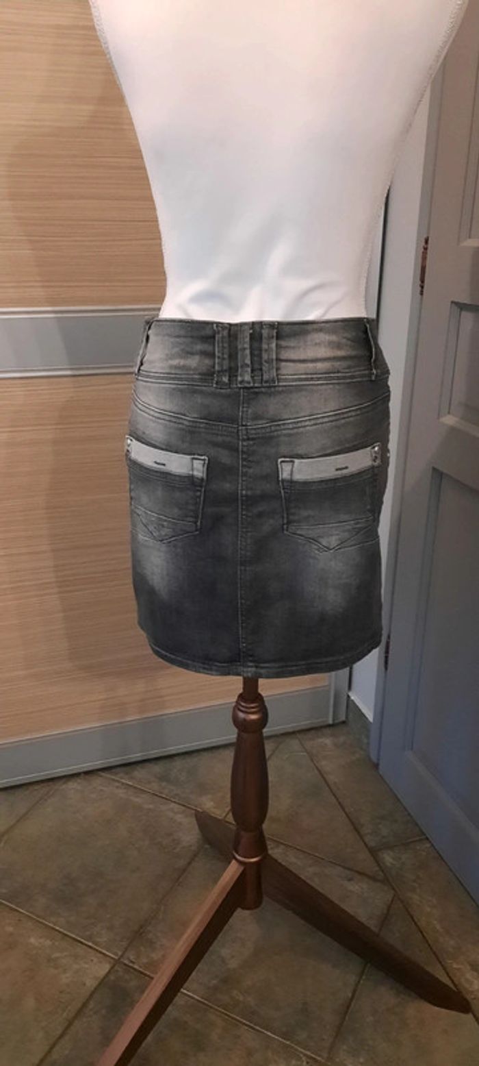 Jupe en jeans grise Camaïeu taille 38 - photo numéro 3