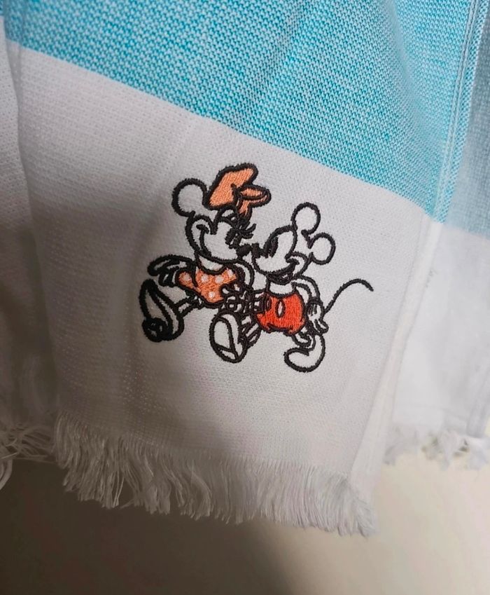 Poncho Serviette enfant mickey neuf - photo numéro 2