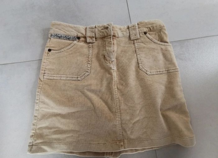 Jupe en velours côtelé fille 16 ans