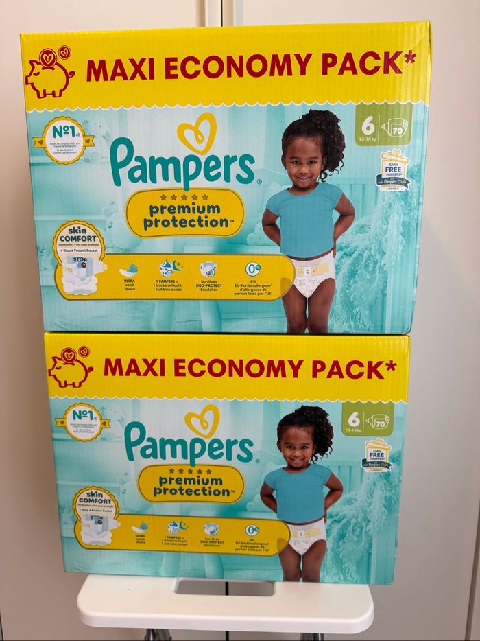 140 couches Pampers premium taille 6