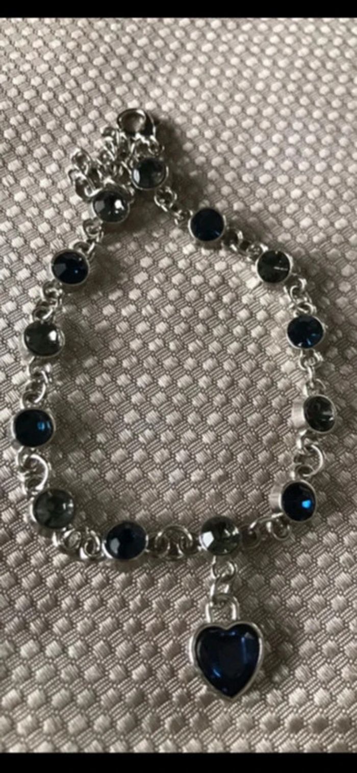 Magnifique bracelet réglage avec cœur et pierre - photo numéro 5