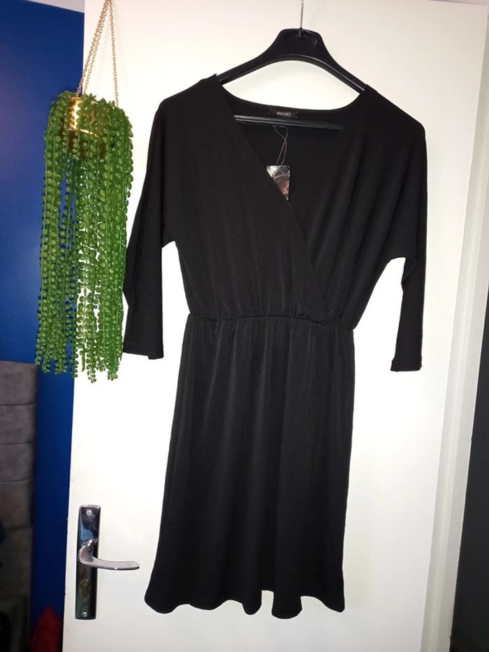 Petite robe noire M - photo numéro 2