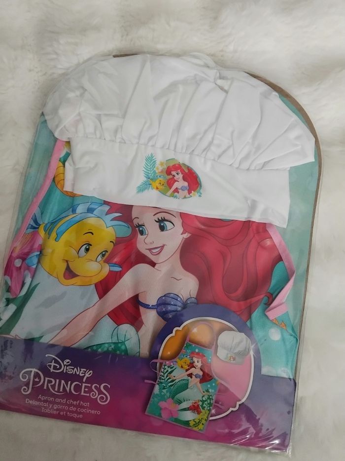 Tablier et toque La petite Sirène, Disney, neuf