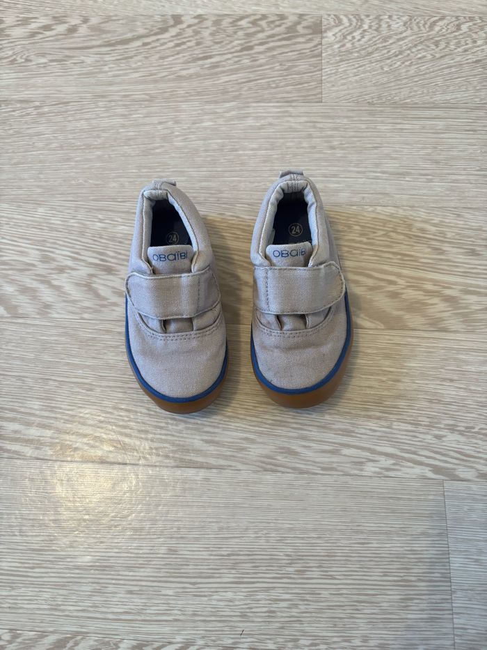 Chaussures 24