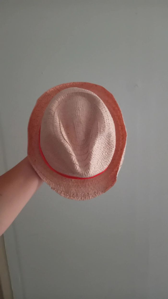 Chapeau - photo numéro 2