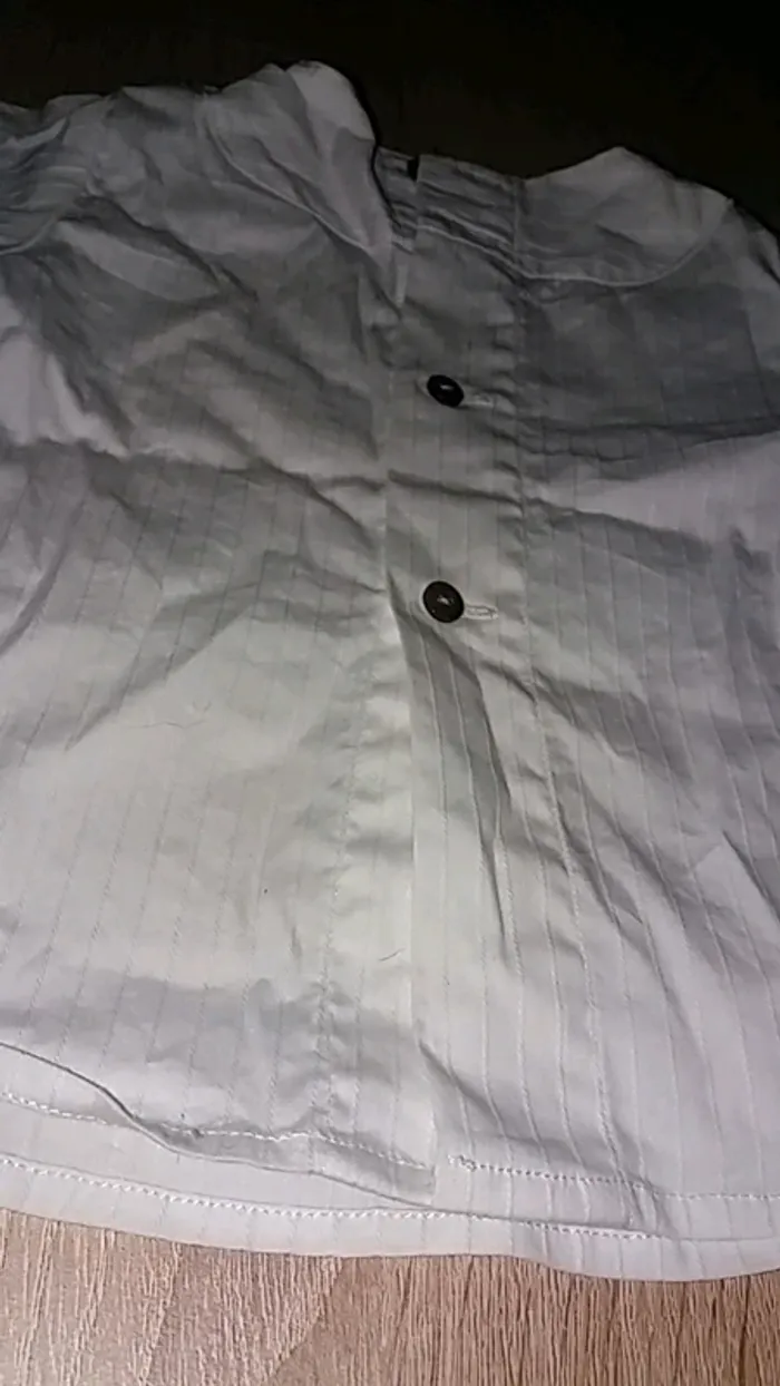 Chemise manches longues 6 mois - photo numéro 2