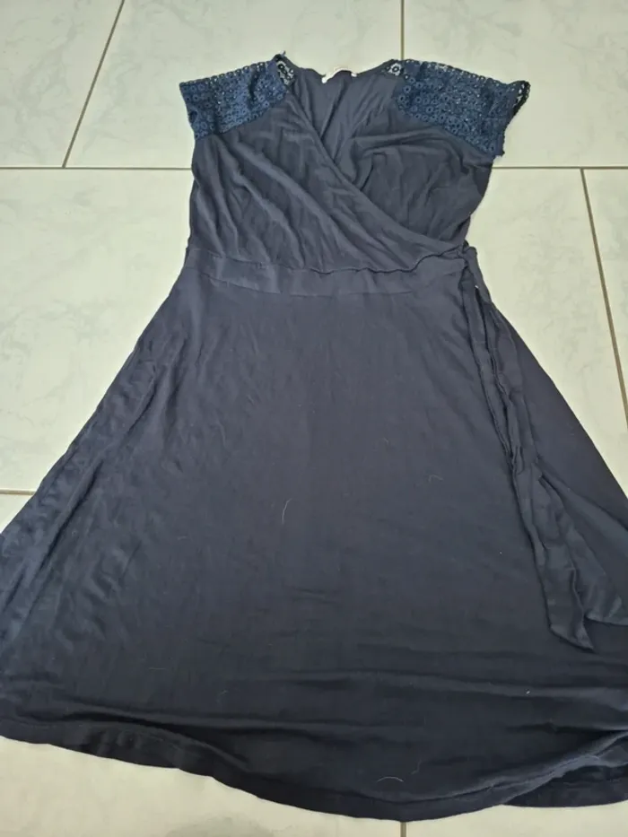 Robe cache coeur - photo numéro 2