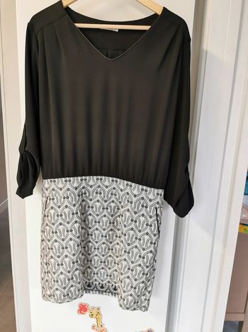 Robe courte noir et blanc