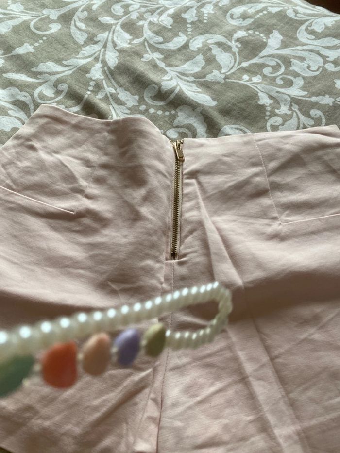 Short rose Bershka taille S - photo numéro 2