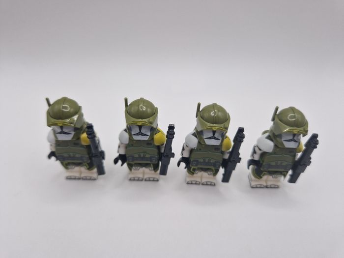 Figurines type lego 4 clones Doom troopers star wars - photo numéro 6