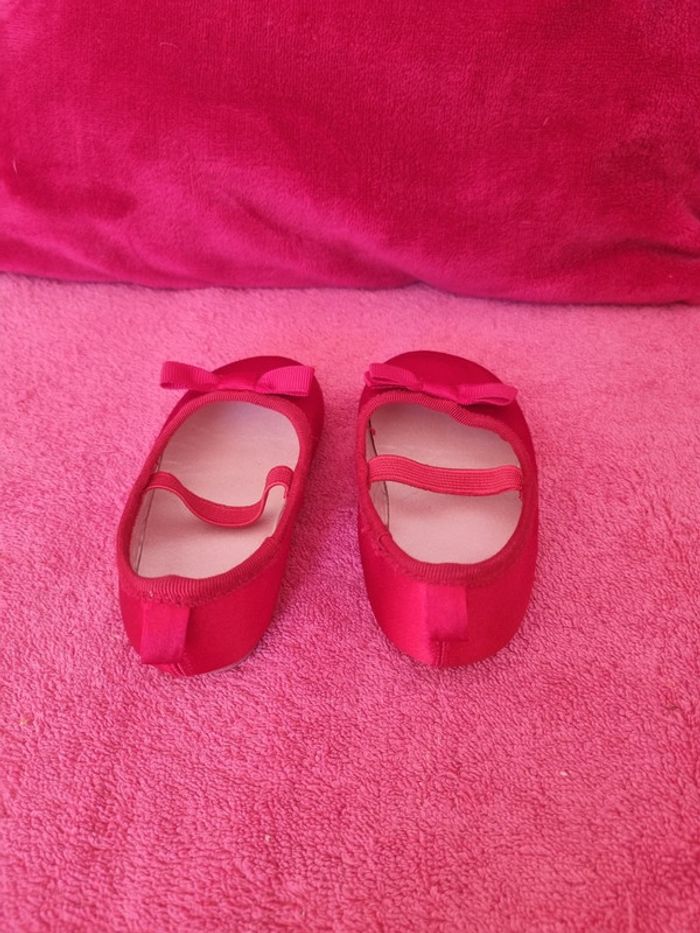 Ballerine rouge 18/19 - photo numéro 4