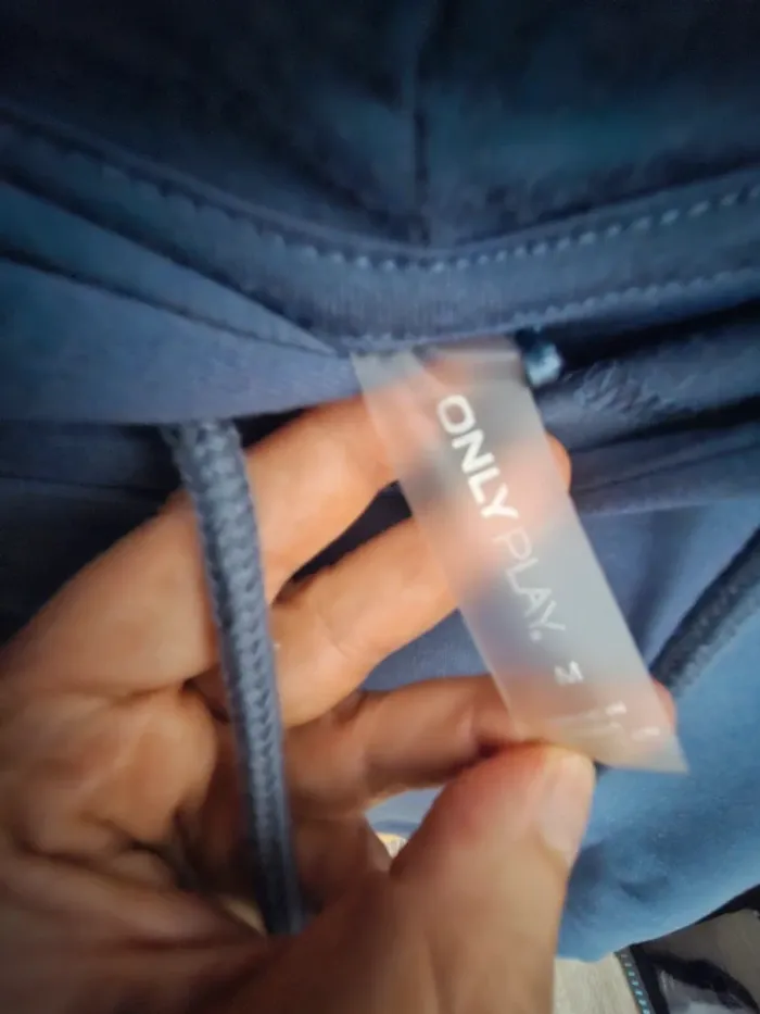 Sweat à capuche - photo numéro 3