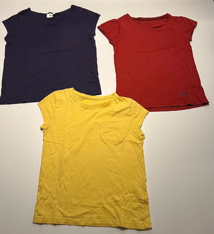 Lot 3 t shirts 8 ans