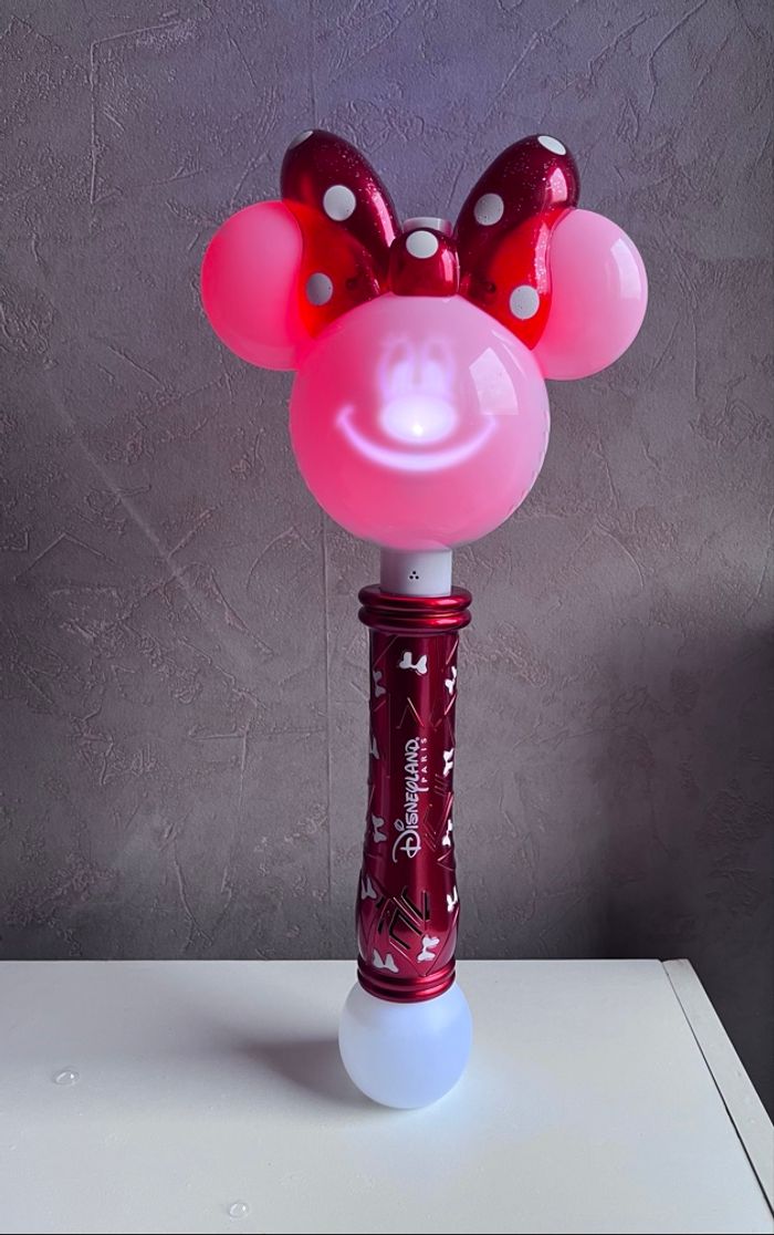 Souffleur à bulles/baguette à bulles Minnie Disneyland Paris - photo numéro 8