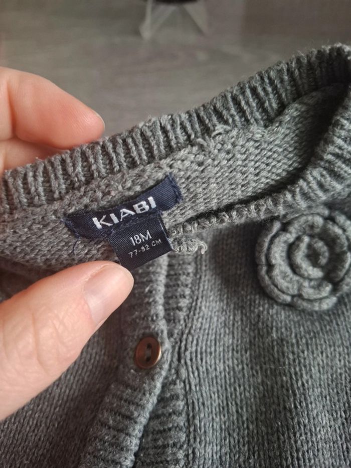 Gilet gris 18 mois - photo numéro 3