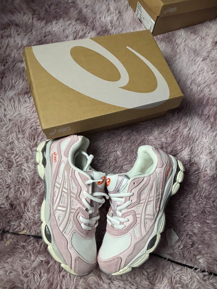 Asics GEL NYC Pink cream rose taille 43.5