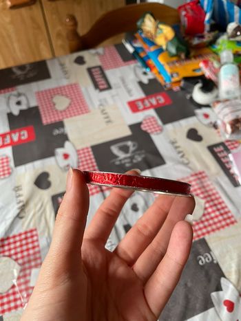 Bracelet rouge et argenté