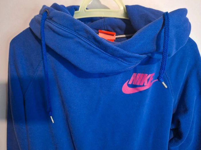 Sweat à capuche vintage nike bleu - taille S - photo numéro 2