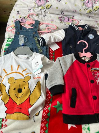 Vêtements bébé garçon tailles 3 mois