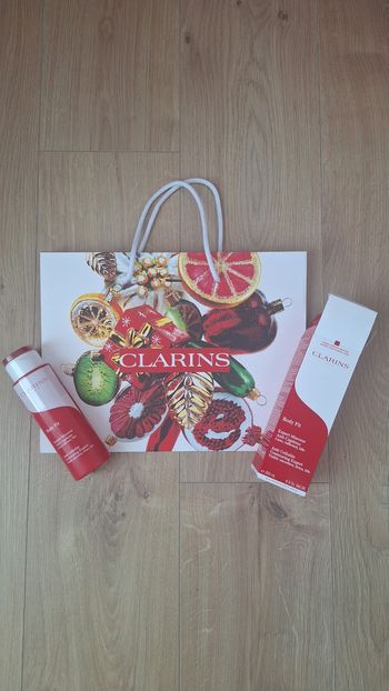 Clarins crème anti cellulite anti capitons expert minceur neuve avec sac cadeau 