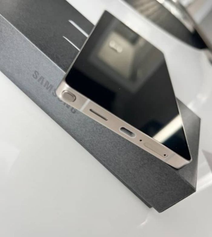 Samsung Galaxy S25 Ultra - photo numéro 2