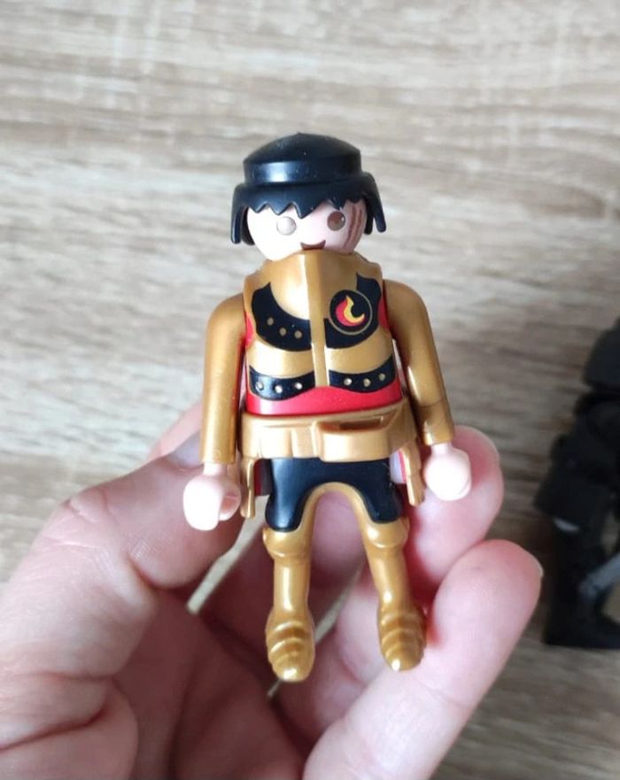 Figurine playmobil - photo numéro 2