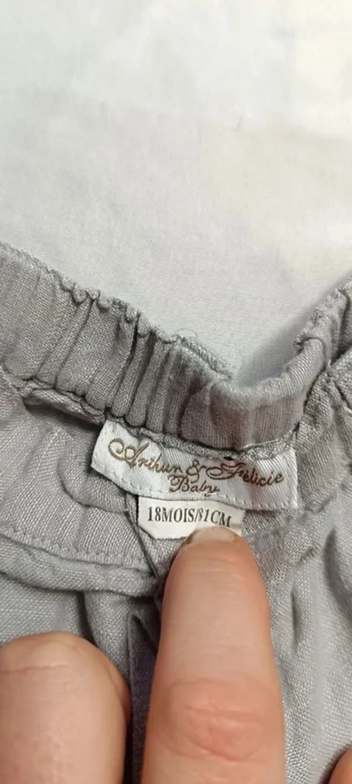 Enfant 102- pantalon 18mois, Arthur et Félicie - photo numéro 2