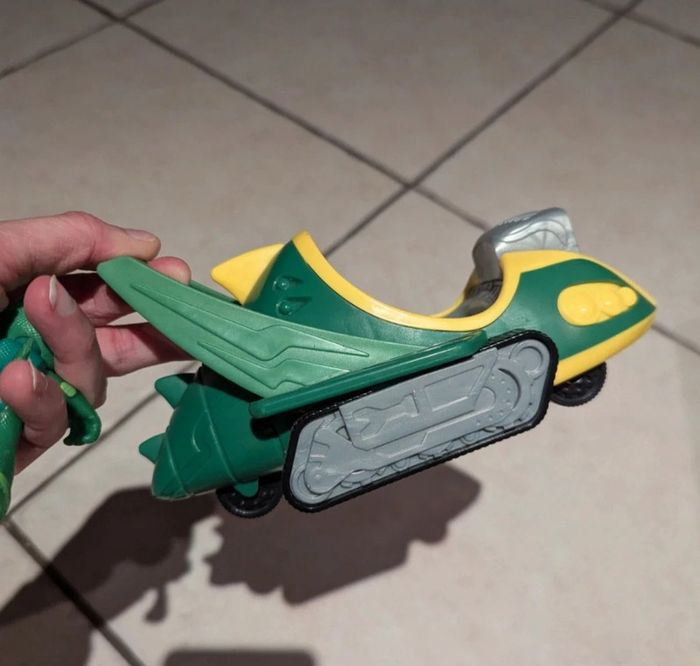 Magnifique voiture et figurine Pyjamasque - photo numéro 3