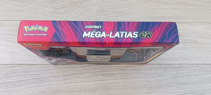 Coffret méga évolution - méga Latias ex - me01 - Neuf - photo numéro 3