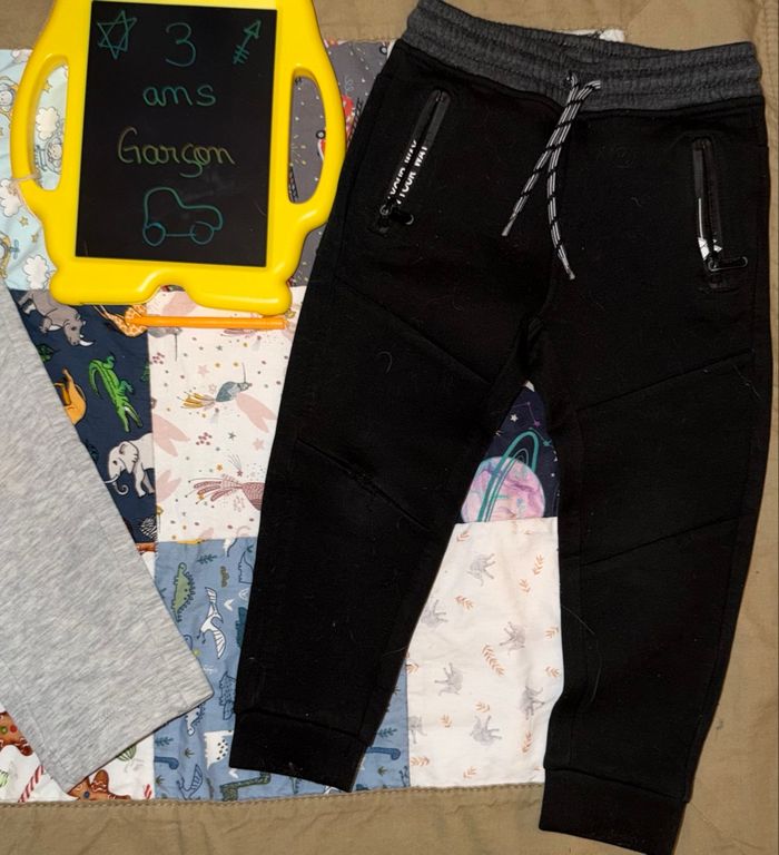 Lot de joggings épais garçon - T3ans - Kiabi - photo numéro 3